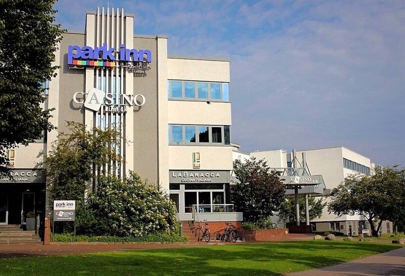 酒店 Park Inn By Radisson Lübeck