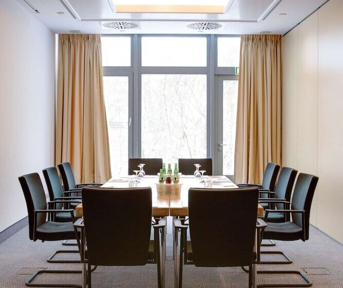 酒店 Park Inn By Radisson Lübeck