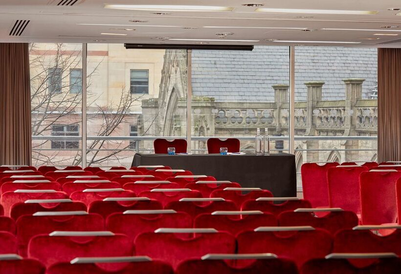 Отель Park Plaza Leeds