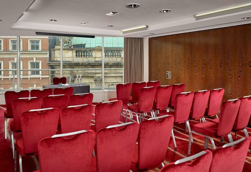 酒店 Park Plaza Leeds