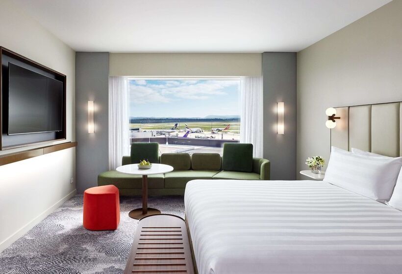 هتل Parkroyal Melbourne Airport