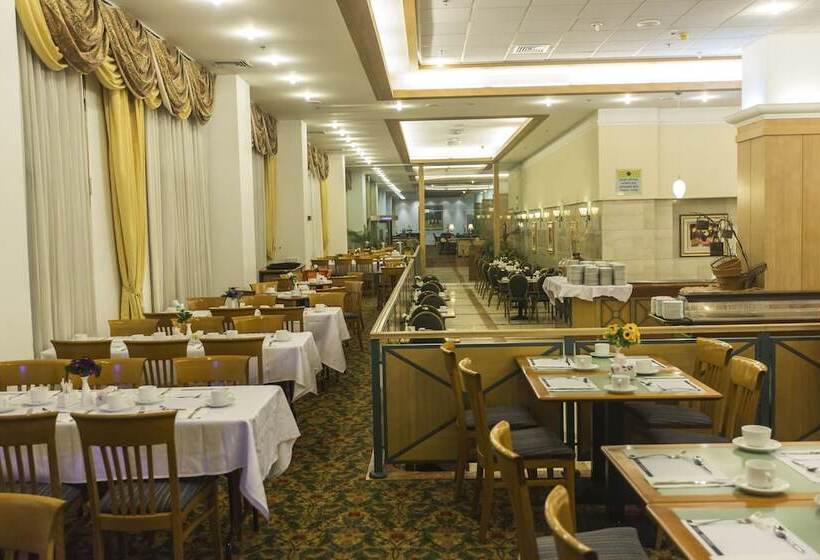 호텔 Plaza Nazareth Illit