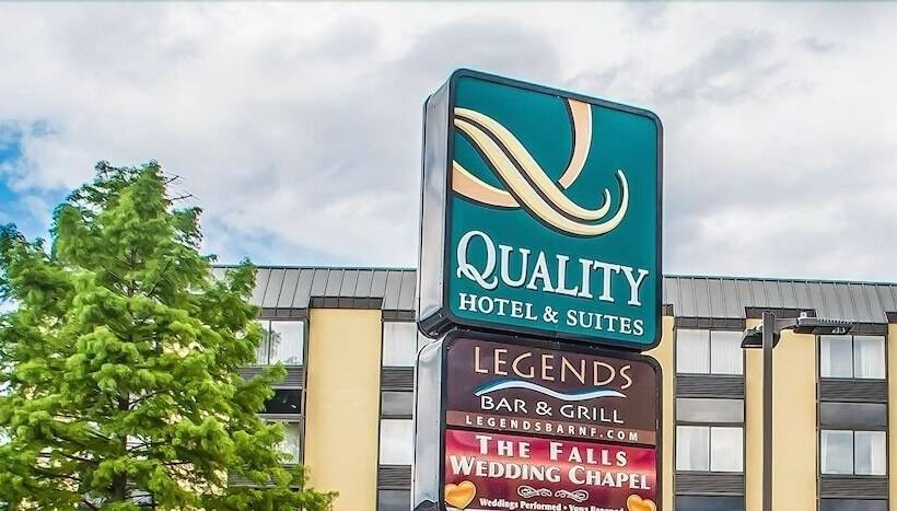Quality Hotel & Suites At The Falls