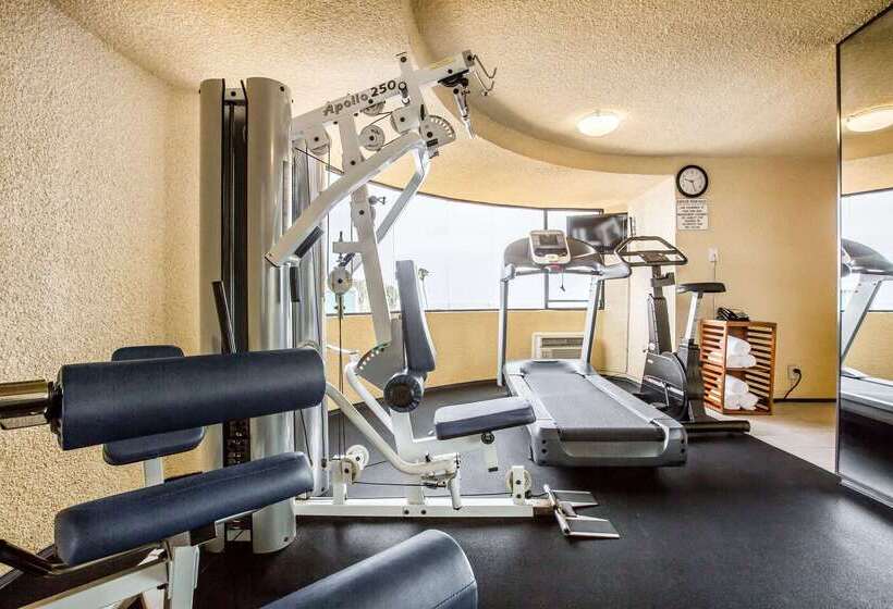 فندق Quality Inn & Suites Hermosa Beach