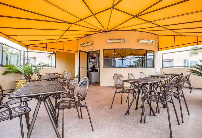 فندق Quality Inn & Suites Hermosa Beach