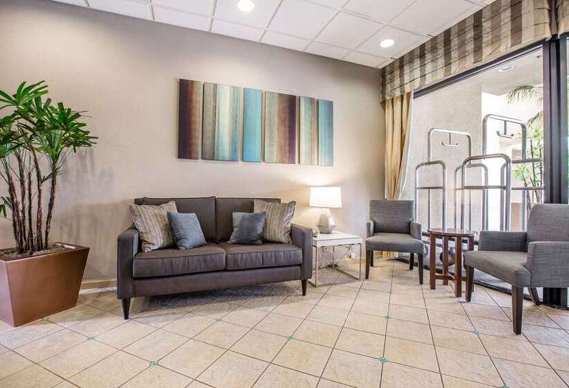 فندق Quality Inn & Suites Hermosa Beach