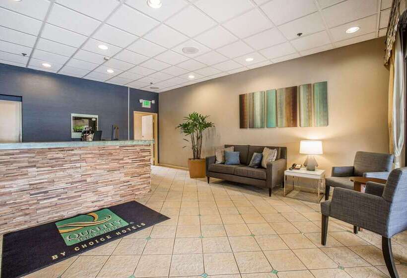 فندق Quality Inn & Suites Hermosa Beach