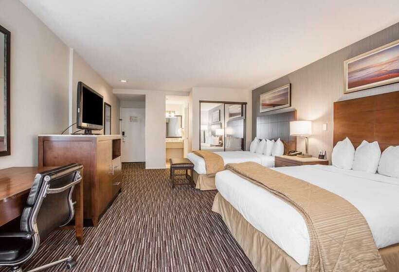 ホテル Quality Inn & Suites Hermosa Beach