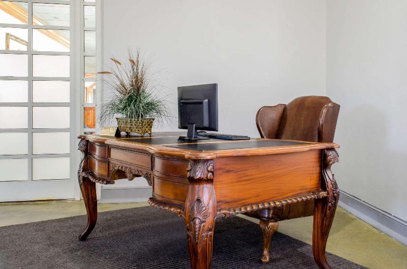 هتل Quality Inn & Suites