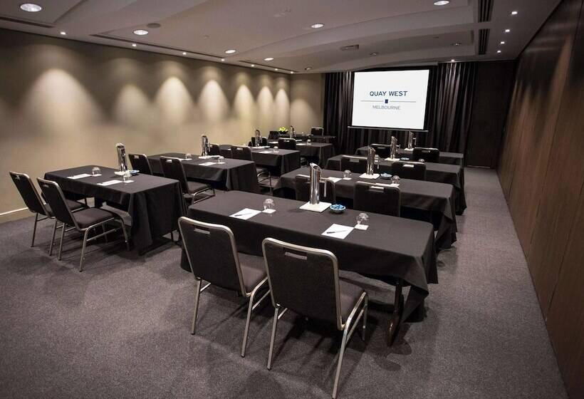 فندق Quay West Suites Melbourne
