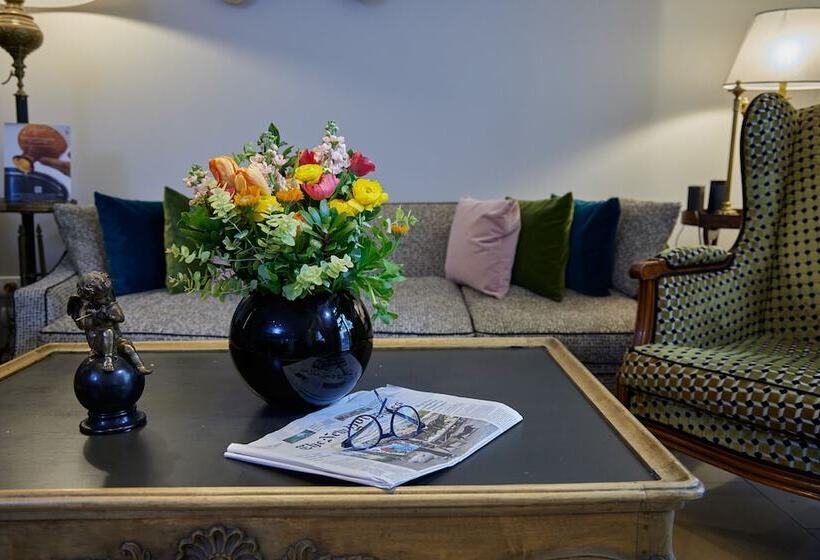 בית מלון כפרי Le Relais Madeleine