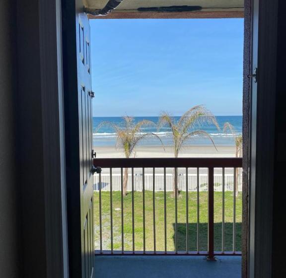 ホテル Sandals Inn