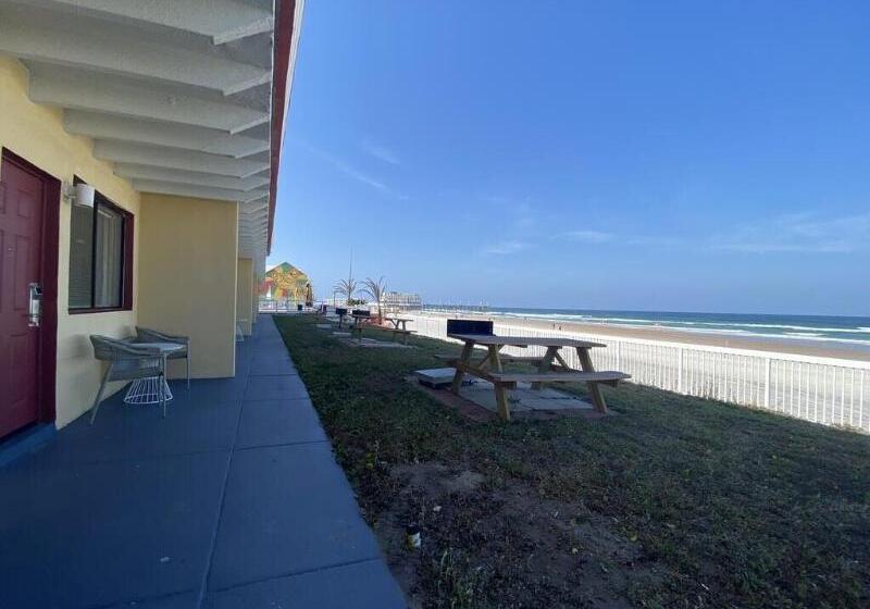 ホテル Sandals Inn