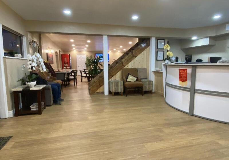 ホテル Sandals Inn