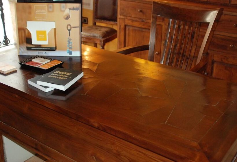 Сельский отель L Agora