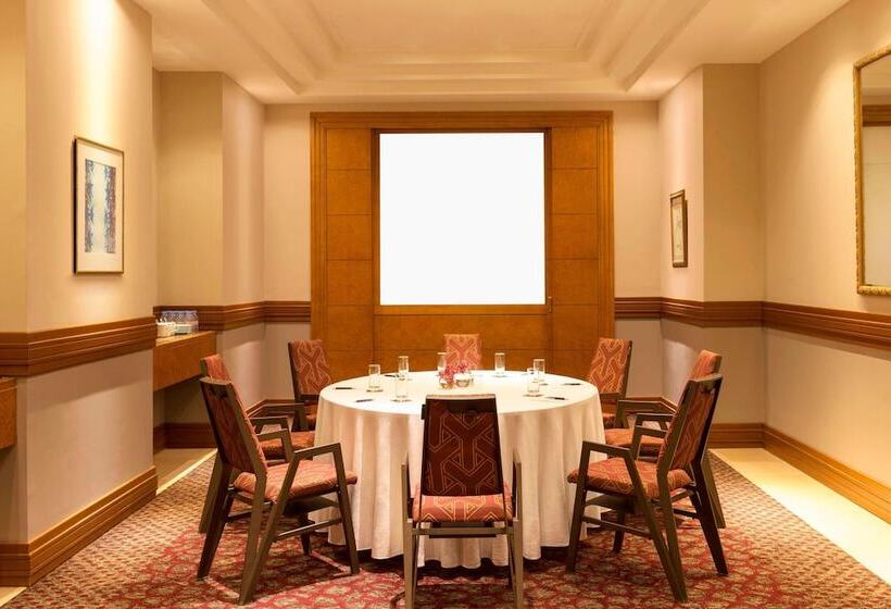 هتل Sheraton Amman Al Nabil