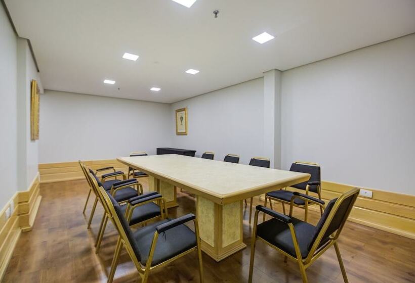 酒店 Slaviero Londrina Flat