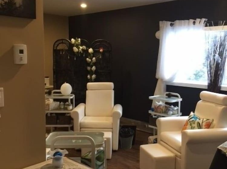 בית מלון כפרי Spruce Hill Resort & Spa