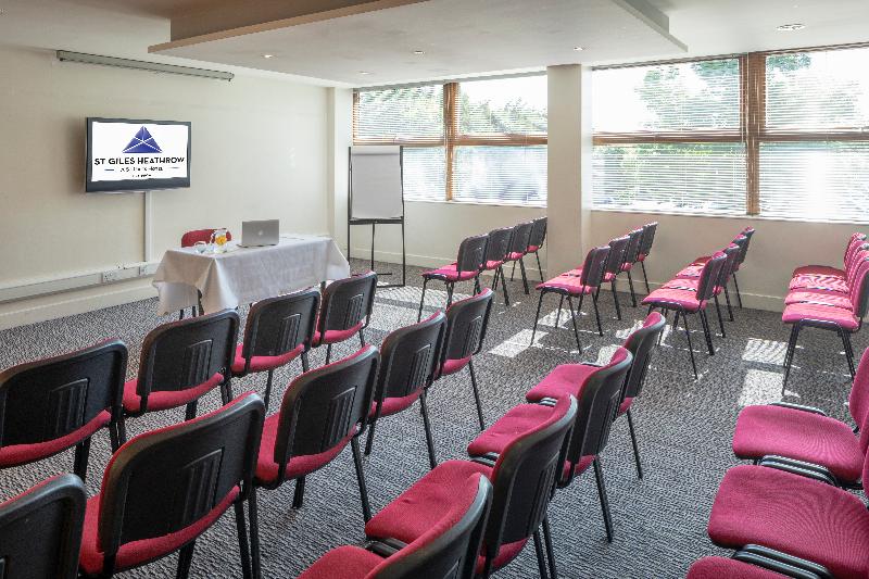 ホテル St Giles Heathrow