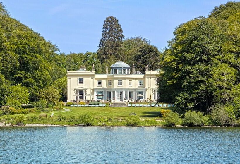 בית מלון כפרי Storrs Hall