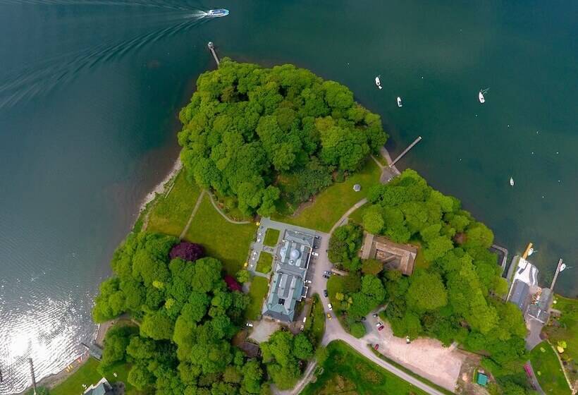 בית מלון כפרי Storrs Hall