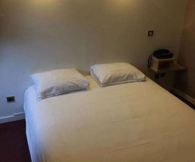 Brit Hotel Le Lion D Or Chinon