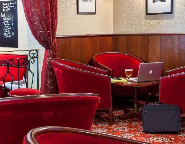 Brit Hotel Le Lion D Or Chinon