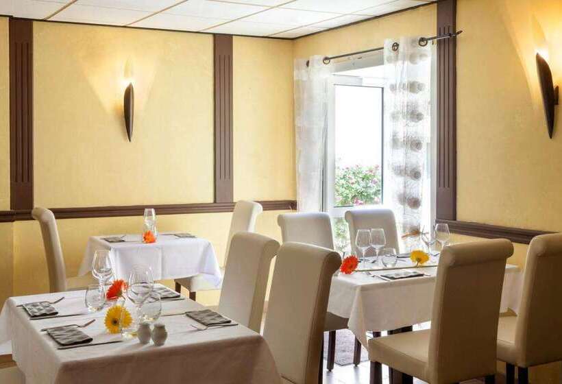 Brit Hotel Le Lion D Or Chinon