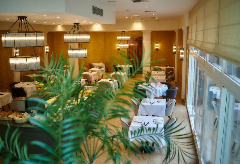 Dukes  Arches Brugge   By Dukes  Hotel Collection