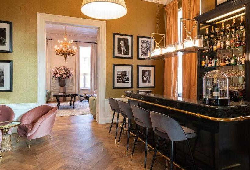 Dukes  Arches Brugge   By Dukes  Hotel Collection