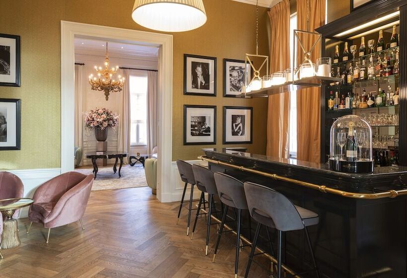 Dukes  Arches Brugge   By Dukes  Hotel Collection