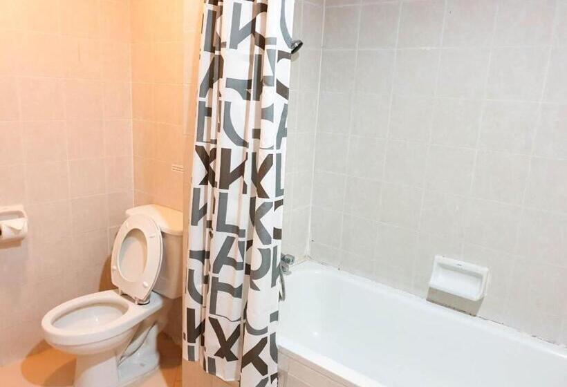 酒店 The Royal Gems Golf Resort