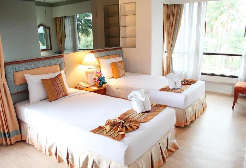 酒店 The Royal Gems Golf Resort