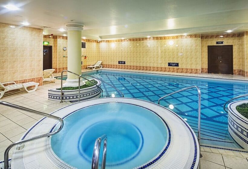 בית מלון כפרי Thistle Barbican Shoreditch