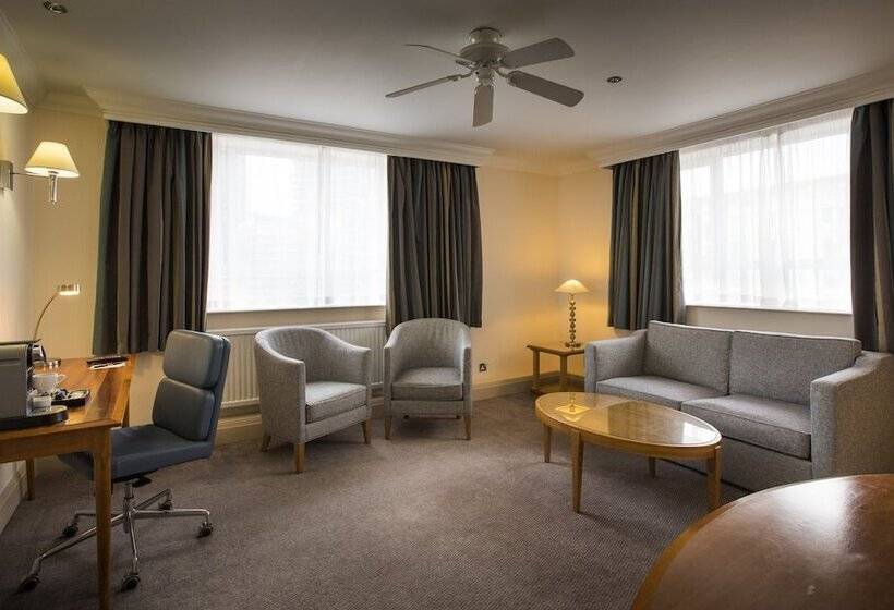 בית מלון כפרי Thistle Barbican Shoreditch