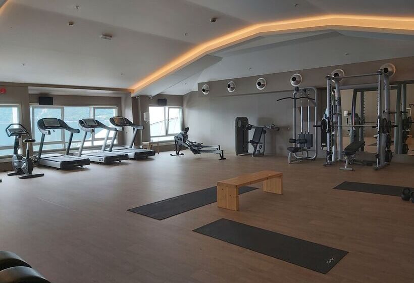 בית מלון כפרי Ullensvang