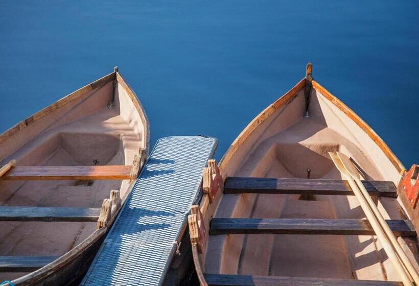 בית מלון כפרי Ullensvang