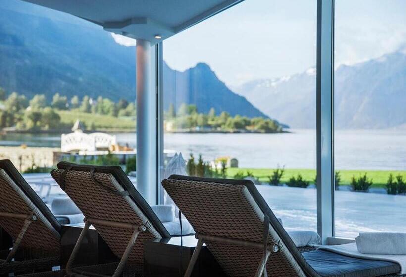 בית מלון כפרי Ullensvang