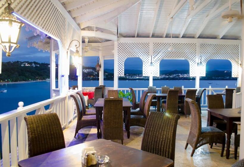 Отель Victorian House