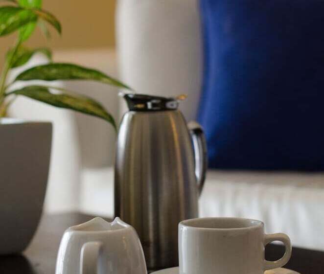 Отель Victorian House