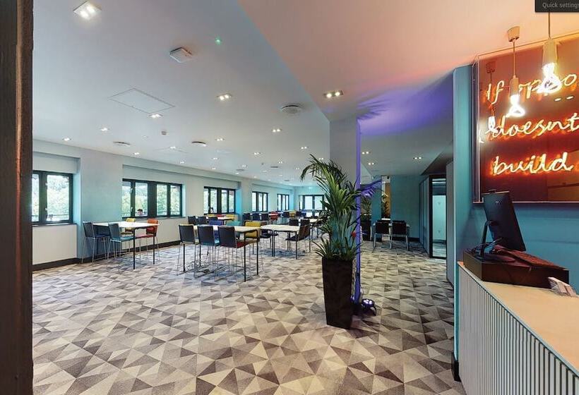 Village Hotel Manchester Bury