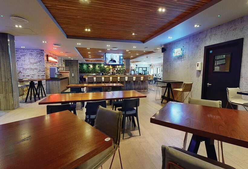 Village Hotel Manchester Bury