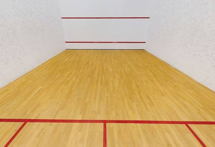 Village Hotel Manchester Bury