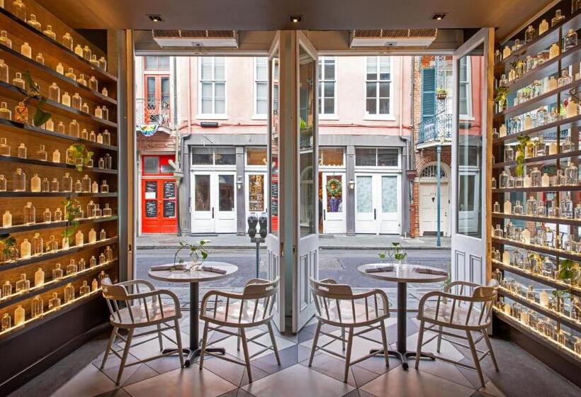 هتل De La Poste – French Quarter, A Renaissance