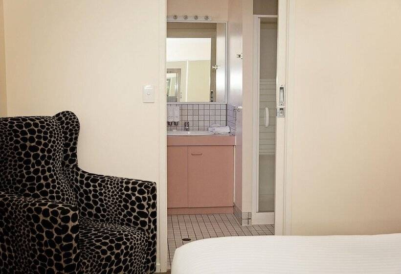 هتل White Lace Motor Inn