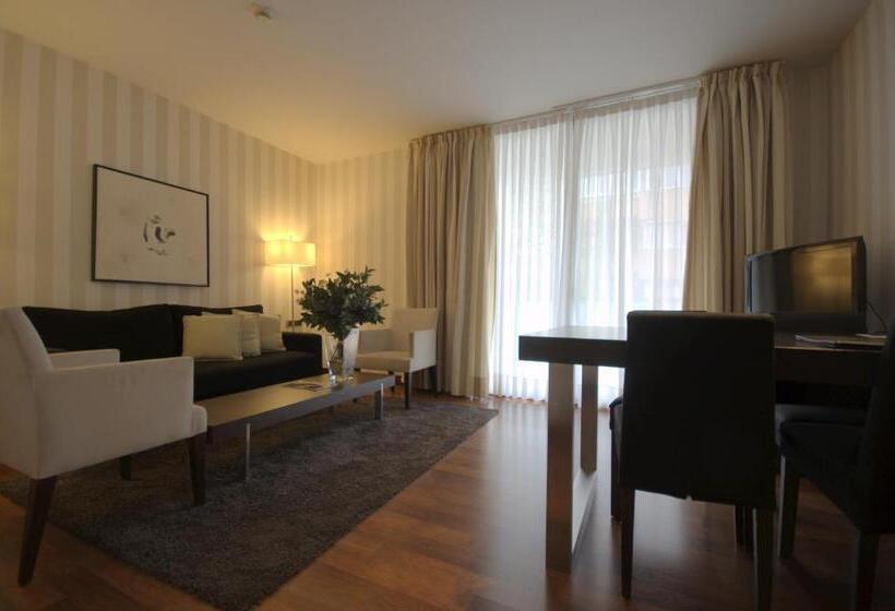 Отель Zenit Borrell