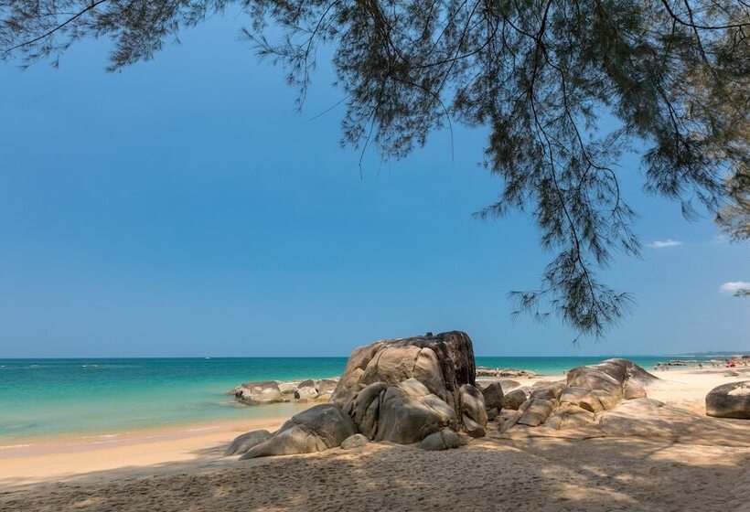 Khaolak Wanaburee Resort Sha Extra Plus