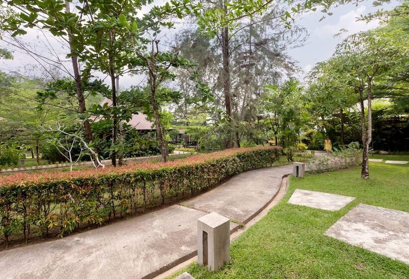 Khaolak Wanaburee Resort Sha Extra Plus