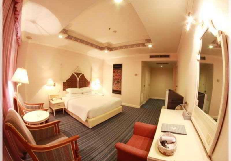 Отель Grand Paradise