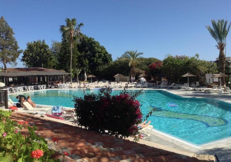 Paphos Gardens Holiday Resort